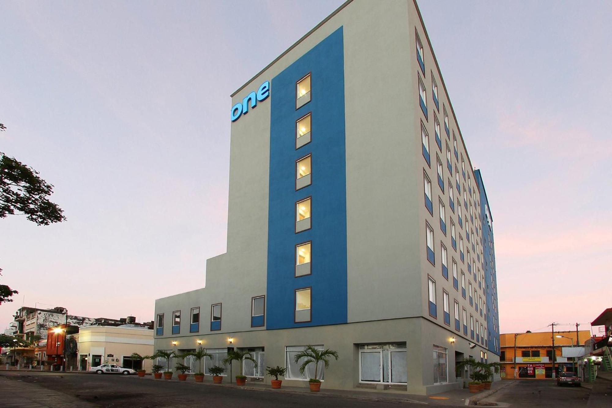 One Villahermosa Centro Eksteriør bilde