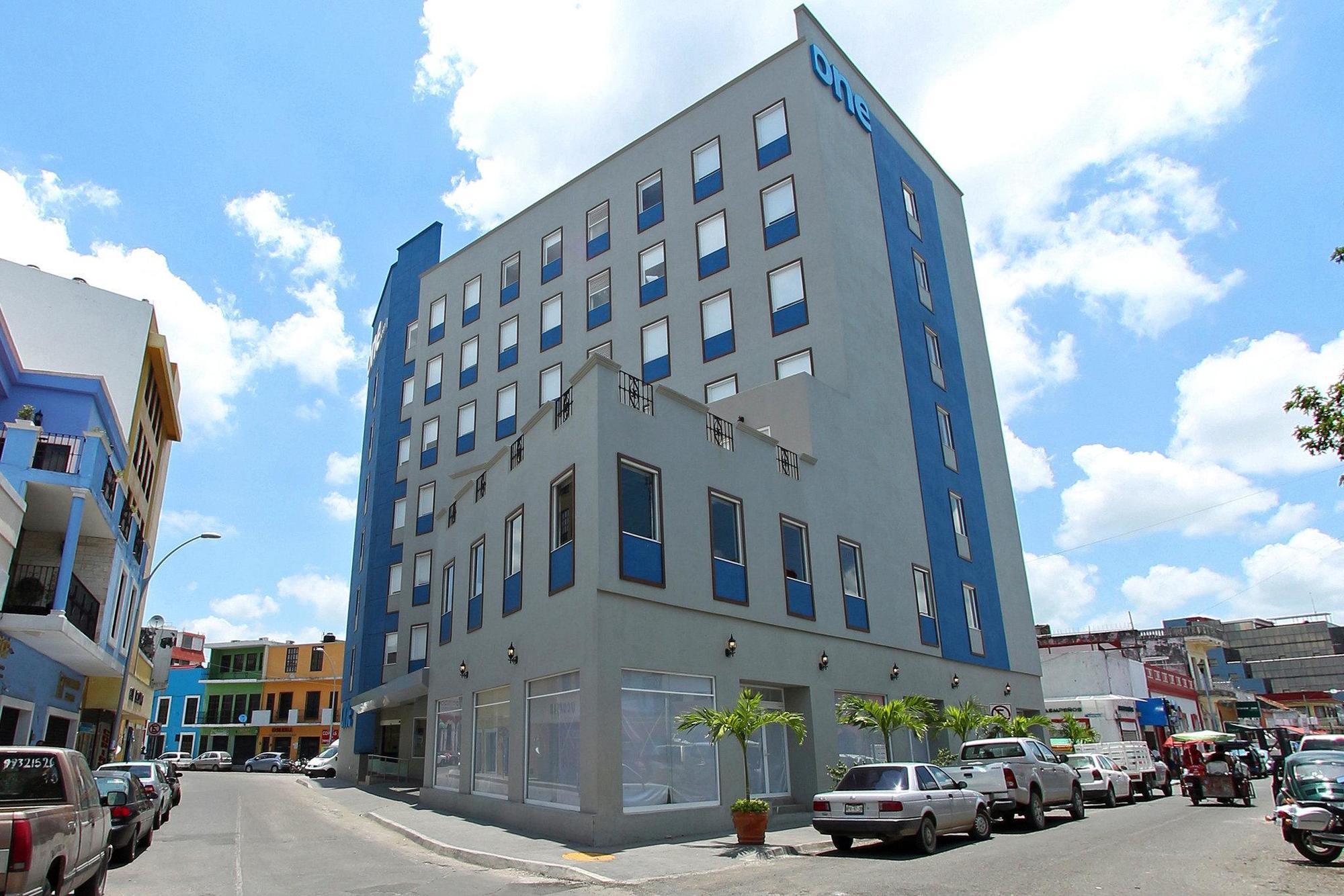 One Villahermosa Centro Eksteriør bilde